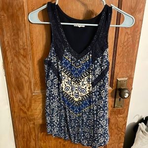 Navy blue tank with design